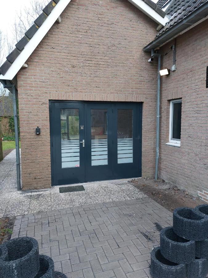 Boszicht 6 Halfvrijstaande Vakantiewoning In 东卡佩勒 外观 照片