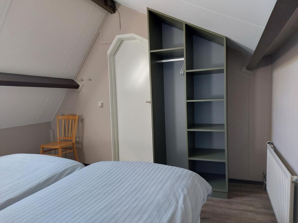 Boszicht 6 Halfvrijstaande Vakantiewoning In 东卡佩勒 外观 照片