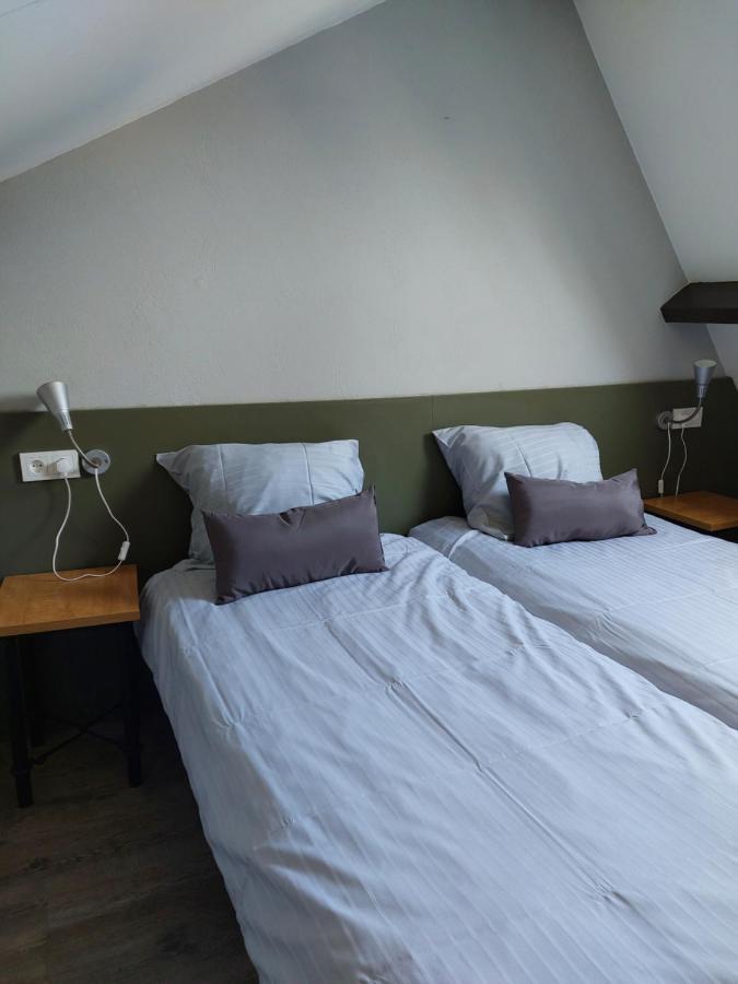 Boszicht 6 Halfvrijstaande Vakantiewoning In 东卡佩勒 外观 照片