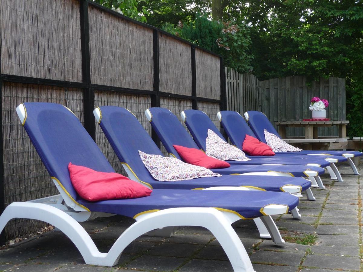 Boszicht 6 Halfvrijstaande Vakantiewoning In 东卡佩勒 外观 照片